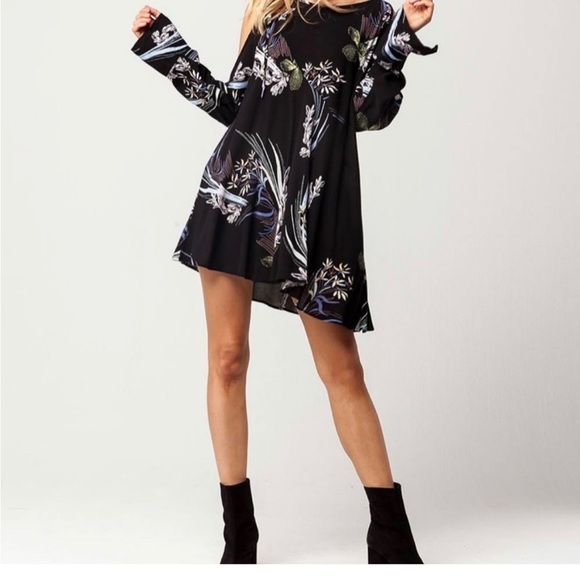 Free People Clear Skies Black and White Asymmetrical Bell Sleeve Dress - Picture 3 of 8